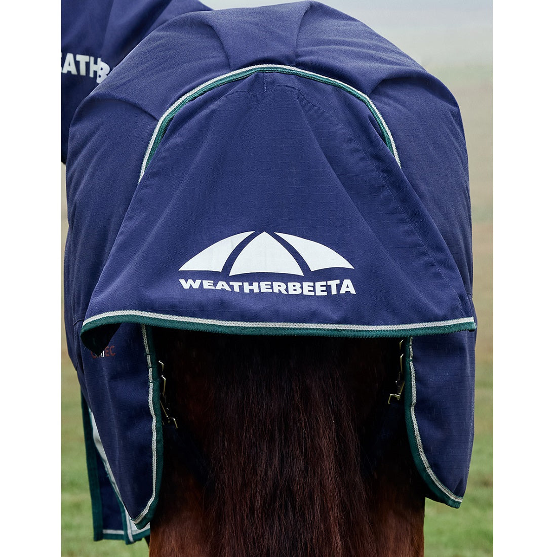 Weatherbeeta Dynamic 0g Detach-a-Neck Turnout