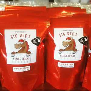 Big Red's Super Mix Stable Snacks